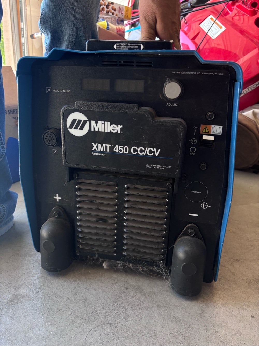 XMT 450 CC/CV Industrial Welder - Blue